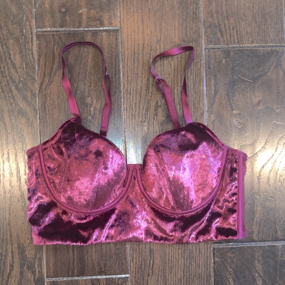 Victoria’s Secret very sexy balconet bra burgundy crushed velvet size 36B